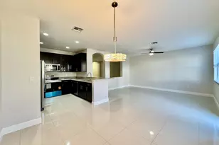 9623 Town Parc Cir S, Parkland, FL 33076 - Photo 12