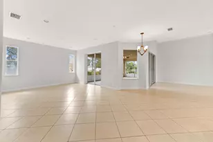 2334 SW Webster Ln, Port Saint Lucie, FL 34953 - Photo 6