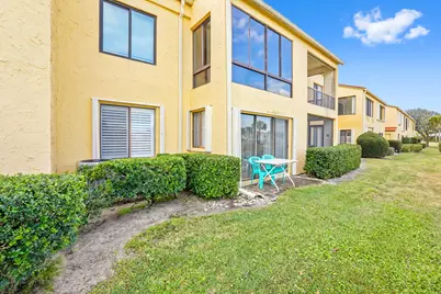 5355 SE Miles Grant Road #114, Stuart, FL 34997 - Photo 16