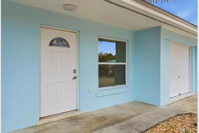 1612 NE South Street, Jensen Beach, FL 34957 - Photo 2