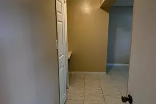 5601 Pierce St, Hollywood, FL 33021 - Photo 12