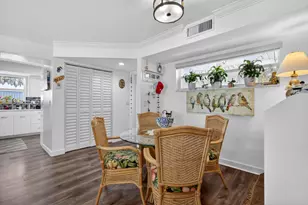 10 Colonial Club Dr, Boynton Beach, FL 33435 - Photo 6