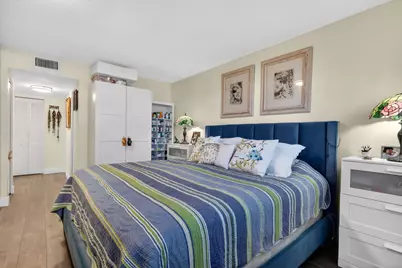 10 Colonial Club Drive #305, Boynton Beach, FL 33435 - Photo 20