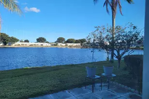 1118 Lake Terrace, Boynton Beach, FL 33426 - Photo 2