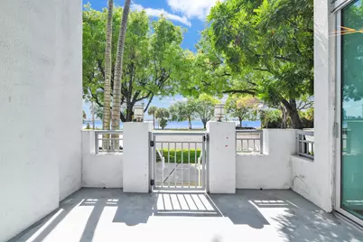300 S Australian Avenue #125, West Palm Beach, FL 33401 - Photo 4