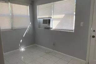 520 52nd St, West Palm Beach, FL 33407 - Photo 4