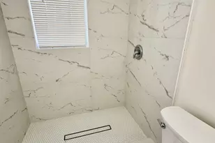 7664 NW 18th St, Margate, FL 33063 - Photo 16
