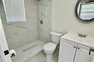 7664 NW 18th St, Margate, FL 33063 - Photo 14