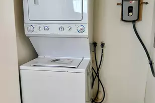 7664 NW 18th St, Margate, FL 33063 - Photo 20