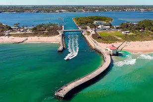 106 Periwinkle Dr, Hypoluxo, FL 33462 - Photo 32