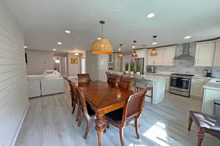 106 Periwinkle Dr, Hypoluxo, FL 33462 - Photo 6