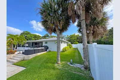 106 Periwinkle Drive, Hypoluxo, FL 33462 - Photo 26