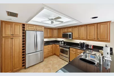 6404 SE Brandywine Court #104, Stuart, FL 34997 - Photo 10