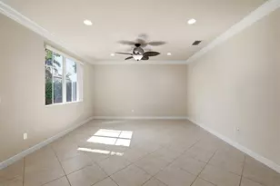 148 NW Emerson Pl, Boca Raton, FL 33432 - Photo 4