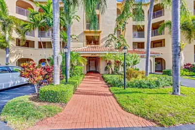 300 Uno Lago Drive #305, Juno Beach, FL 33408 - Photo 2