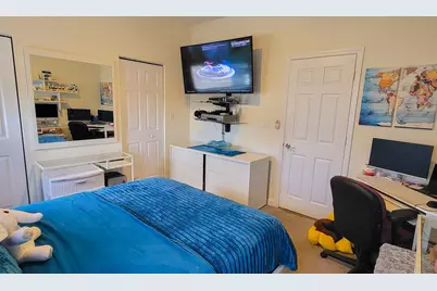 10902 W 33rd Way, Hialeah, FL 33018 - Photo 56