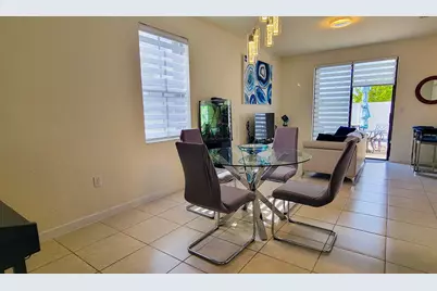 10902 W 33rd Way, Hialeah, FL 33018 - Photo 14