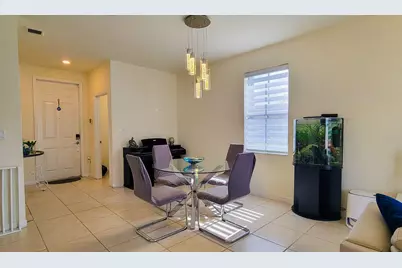 10902 W 33rd Way, Hialeah, FL 33018 - Photo 74