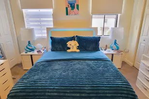 10902 W 33rd Way, Hialeah, FL 33018 - Photo 50