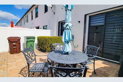 10902 W 33rd Way, Hialeah, FL 33018 - Photo 94