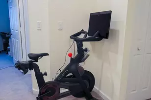 10902 W 33rd Way, Hialeah, FL 33018 - Photo 38