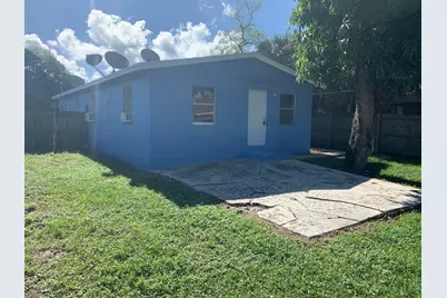 1017 13th Street #B, West Palm Beach, FL 33401 - Photo 2