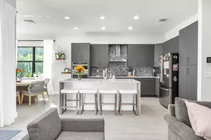 7284 Estero Dr, Lake Worth Beach, FL 33463 - Photo 8