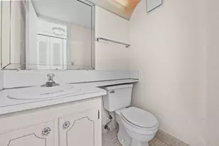 411 Durham, Deerfield Beach, FL 33442 - Photo 10