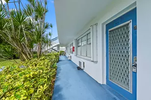 411 Durham, Deerfield Beach, FL 33442 - Photo 2