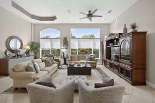 10842 Greenbriar Villa Dr, Wellington, FL 33449 - Photo 8