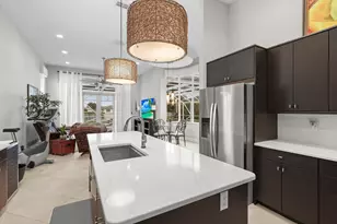 11460 SW Waldorf Ct, Port Saint Lucie, FL 34987 - Photo 6