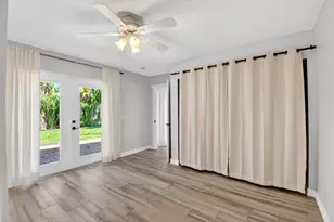 212 Dartmouth Dr, Lake Worth Beach, FL 33460 - Photo 12