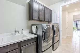 744 SE Villandry Way, Port Saint Lucie, FL 34983 - Photo 40