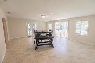 471 SE Lamon Ln, Port Saint Lucie, FL 34983 - Photo 10