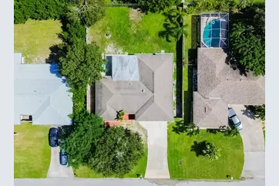 471 SE Lamon Lane, Port Saint Lucie, FL 34983 - Photo 32