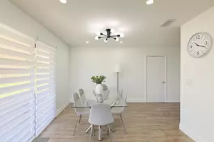 2055 SE West Dunbrooke Cir, Port Saint Lucie, FL 34952 - Photo 6
