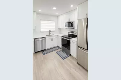 2055 SE West Dunbrooke Circle, Port Saint Lucie, FL 34952 - Photo 8