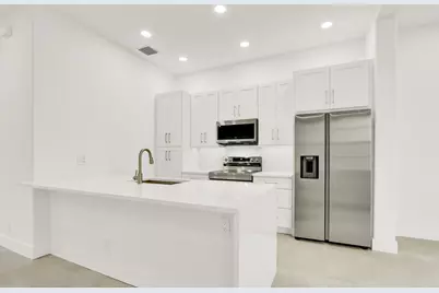 2601 NW 7th Street #2601, Boynton Beach, FL 33426 - Photo 12