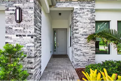 17222 Blue Bayou Drive, Boca Raton, FL 33496 - Photo 4