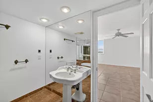 5280 N Ocean Dr, Riviera Beach, FL 33404 - Photo 18