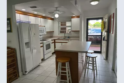 308 Golfview Road #107, North Palm Beach, FL 33408 - Photo 6