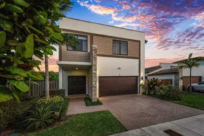 312 NE 210th Way, Miami, FL 33179 - Photo 58