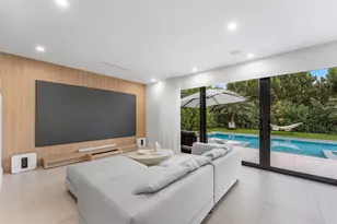 312 NE 210th Way, Miami, FL 33179 - Photo 22