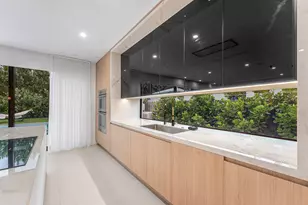 312 NE 210th Way, Miami, FL 33179 - Photo 16