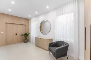 312 NE 210th Way, Miami, FL 33179 - Photo 4