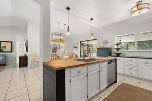 26 Cedar Cir, Boynton Beach, FL 33436 - Photo 12