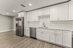 2691 Rockcrest Ct, West Palm Beach, FL 33415 - Photo 8