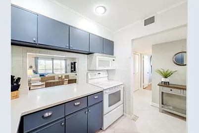 150 Lake Nancy Lane #419, West Palm Beach, FL 33411 - Photo 10