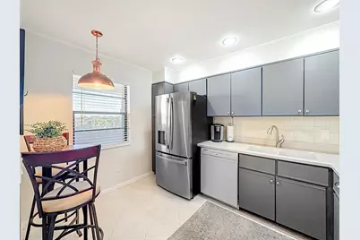 150 Lake Nancy Lane #419, West Palm Beach, FL 33411 - Photo 8