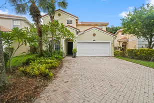 4576 Thornwood Cir, Palm Beach Gardens, FL 33418 - Photo 2